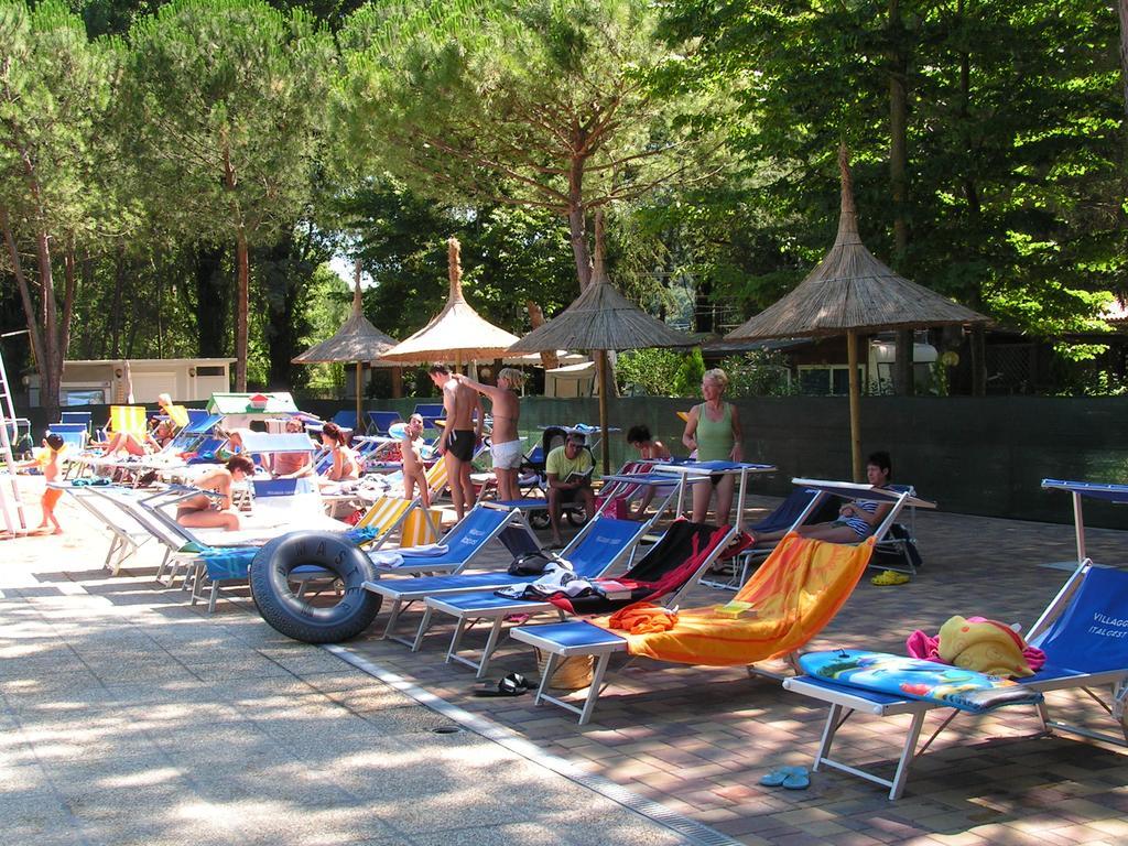 Camping Villaggio Italgest SantʼArcangelo المظهر الخارجي الصورة