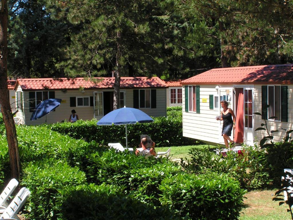 Camping Villaggio Italgest SantʼArcangelo الغرفة الصورة