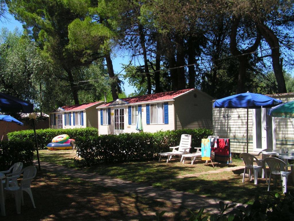 Camping Villaggio Italgest SantʼArcangelo الغرفة الصورة