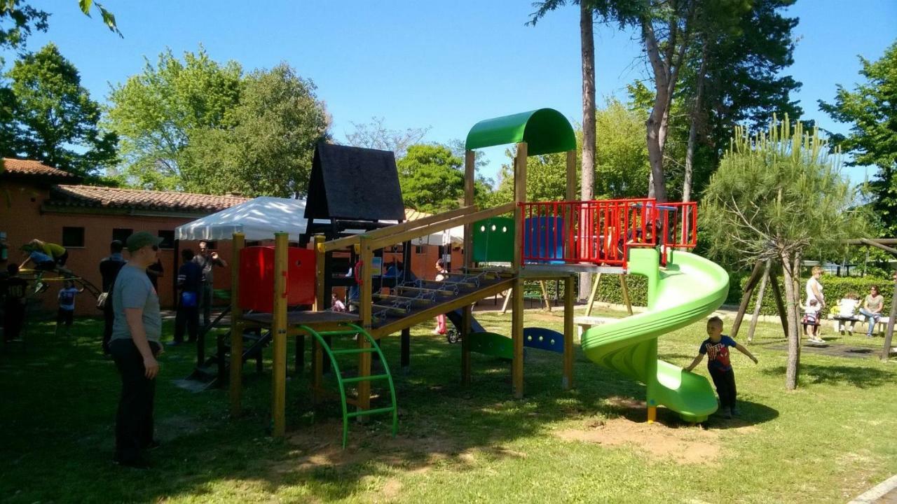 Camping Villaggio Italgest SantʼArcangelo المظهر الخارجي الصورة